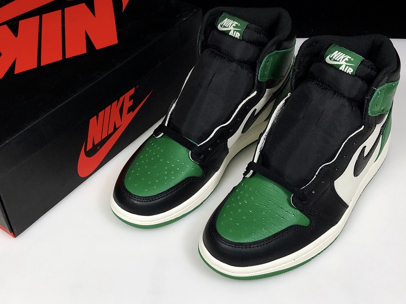 AJ1 Retro High OG Pine Green